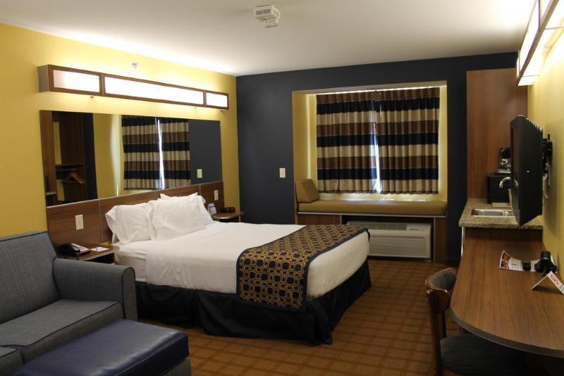 Microtel Inn & Suites - Kearney Bagian luar foto